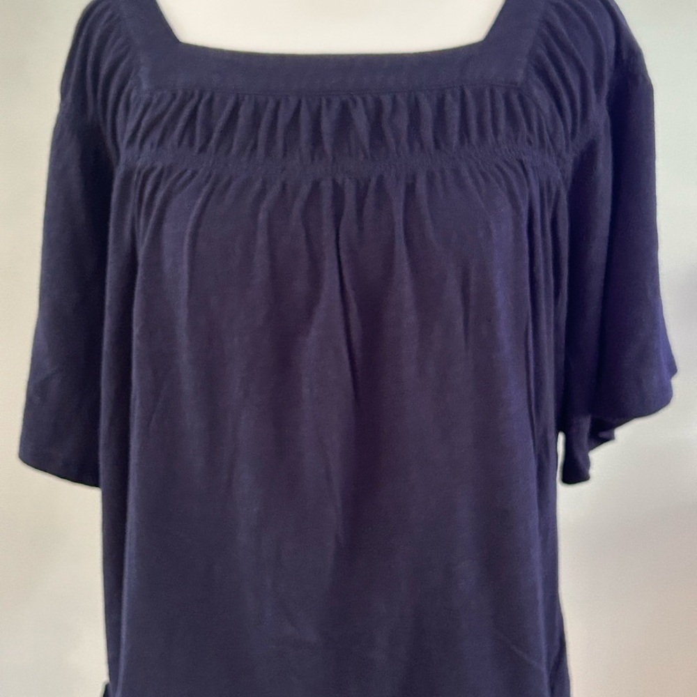 Women's navy Square Neck Top
